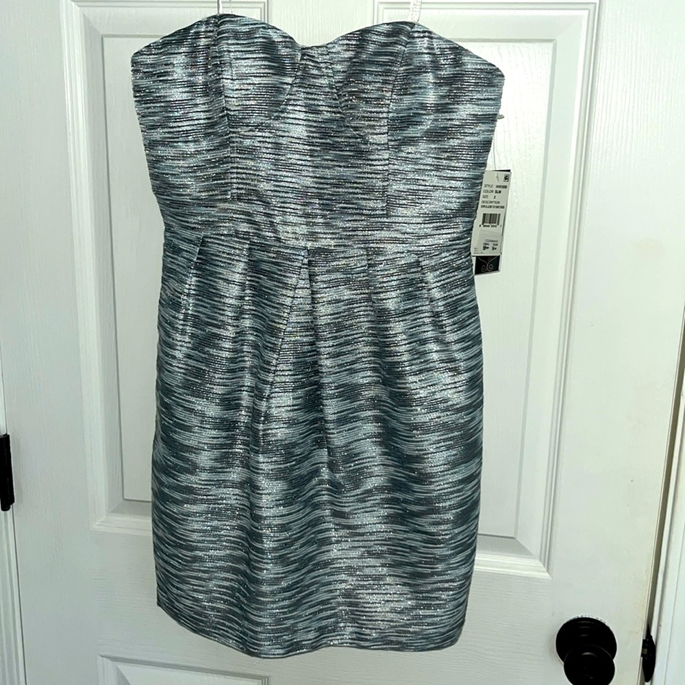 Aqua Strapless Jacquard Silver and White Strapless Mini Dress size 2